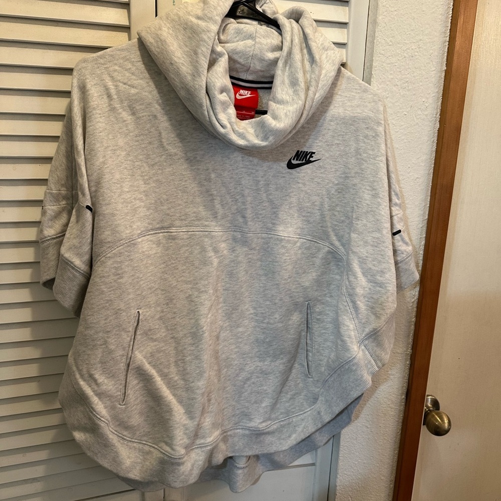 Nike Light Gray Sweatshirt with Black Emblem